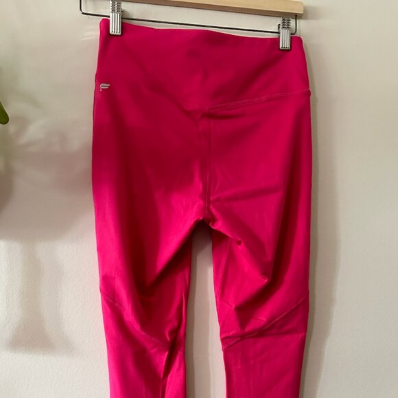 Fabletics Hot-Pink Workout Leggings - Picture 7 of 7